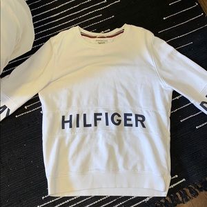 Tommy Hilfiger sweatshirt size XL